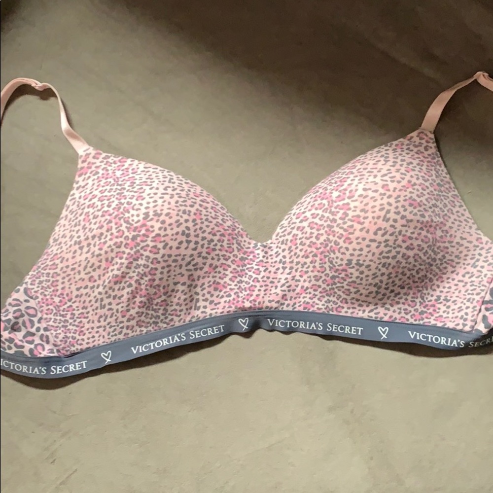 VICTORIA'S SECRET BRA